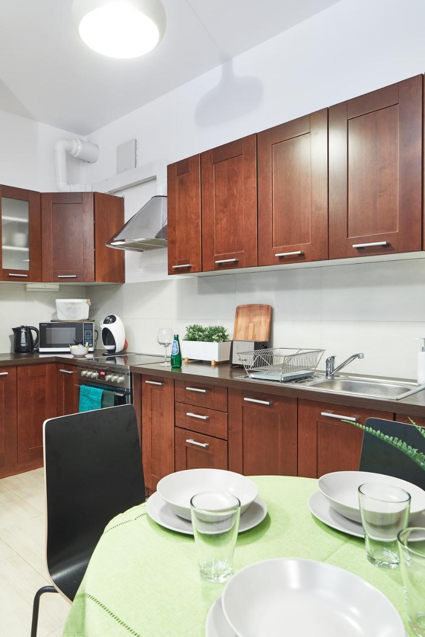 Zoliborz Green Garden Apartment วอร์ซอ ภายนอก รูปภาพ