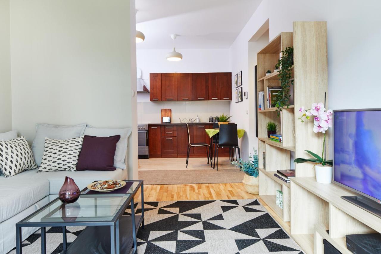 Zoliborz Green Garden Apartment วอร์ซอ ภายนอก รูปภาพ